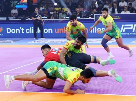 PKL 12: Ayan's Masterclass Helps Patna Pirates To Reach Eliminator 3 PKL 12: Ayan's Masterclass Helps Patna Pirates To Reach Eliminator 3