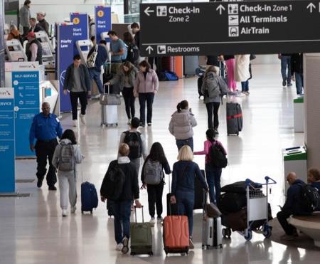 Thousands Of US Flights Delayed As Government Shutdown Strains Airports Thousands Of US Flights Delayed As Government Shutdown Strains Airports