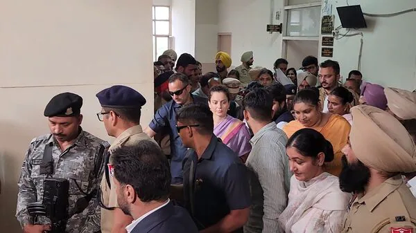 Kangana Ranaut 'Regrets Misunderstanding' Over Farmers' Protest Tweet, Gets Bail In Defamation Case Kangana Ranaut 'Regrets Misunderstanding' Over Farmers' Protest Tweet, Gets Bail In Defamation Case