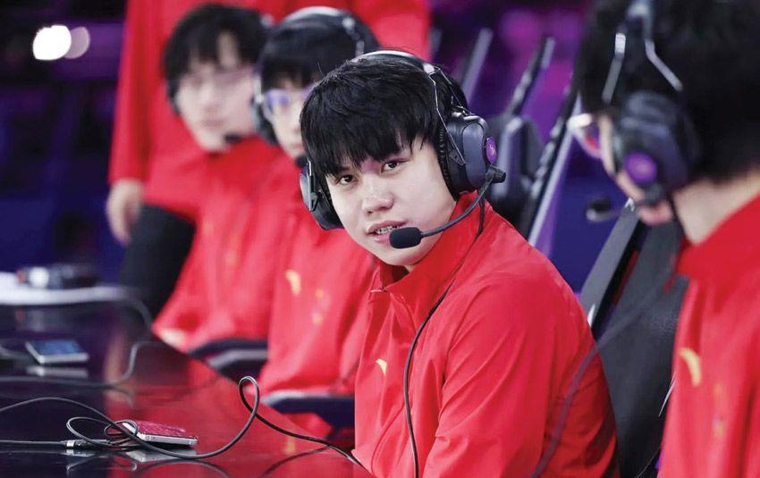 الصين تحلم بمجد كروي  في الرياضات الإلكترونية الصين تحلم بمجد كروي  في الرياضات الإلكترونية