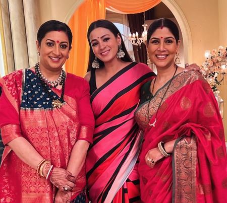 Kyunki Saas Bhi...'S Barkha Bisht Feels“Blessed” To Share The Frame With Smriti Irani, Sakshi Tanwar Kyunki Saas Bhi...'S Barkha Bisht Feels“Blessed” To Share The Frame With Smriti Irani, Sakshi Tanwar