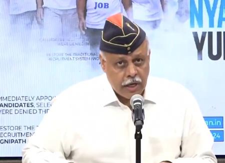 Congress Promises To Scrap Agniveer Scheme, Labels It 'National Security Threat' Congress Promises To Scrap Agniveer Scheme, Labels It 'National Security Threat'