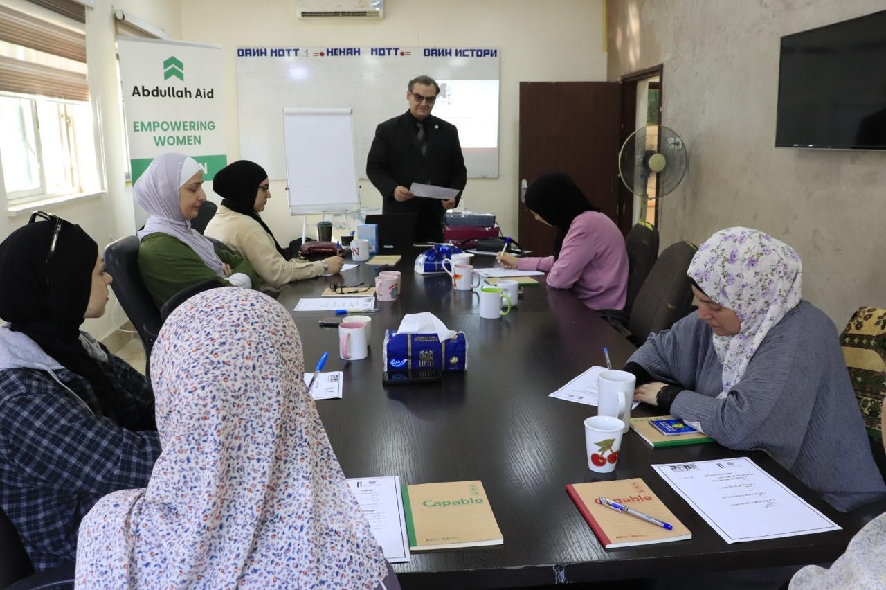 دورة حول الرسم على الزجاج لسيدات في الزرقاء دورة حول الرسم على الزجاج لسيدات في الزرقاء