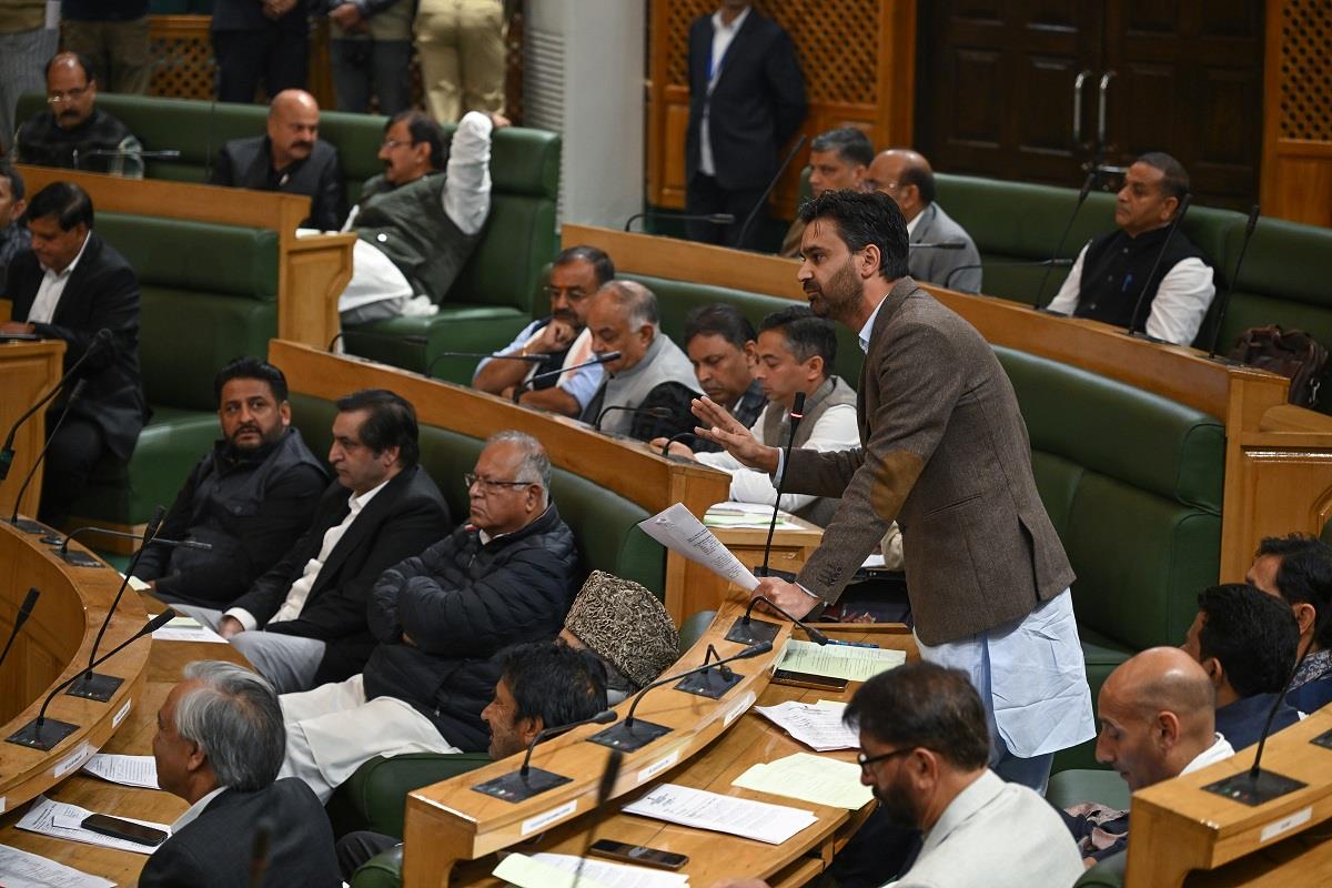 PDP's Para Flags Jammu-Kashmir Divide In Caste Certificates PDP's Para Flags Jammu-Kashmir Divide In Caste Certificates