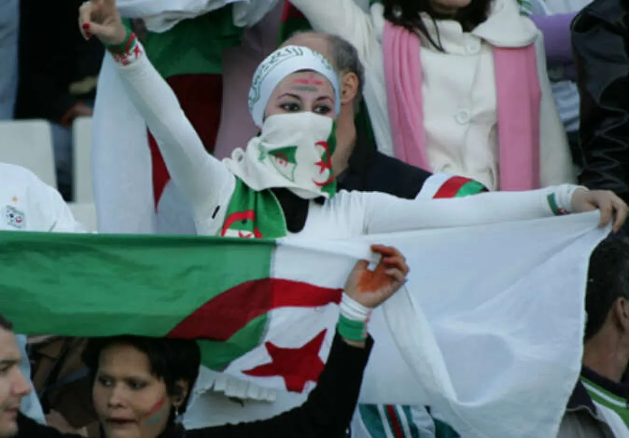 حلم الزواج بأجنبي يوقع جزائريات بفخ الاحتيال حلم الزواج بأجنبي يوقع جزائريات بفخ الاحتيال