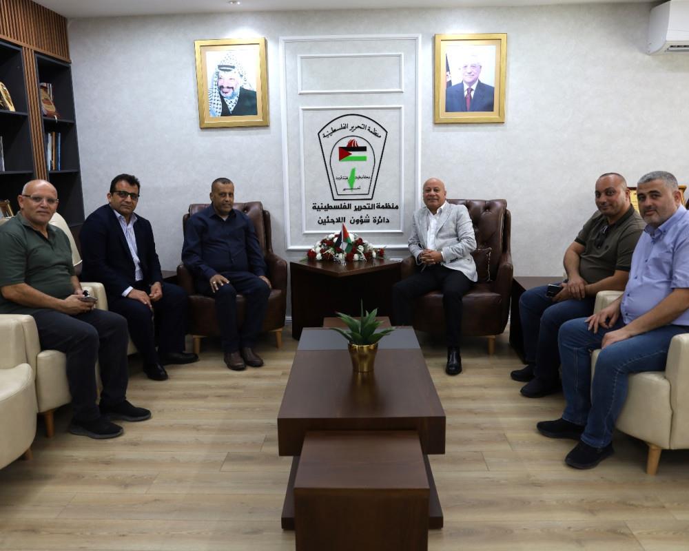 د. أبو هولي النهوض بواقع المخيمات الفلسطينية والحفاظ على هويتها وتعزيز صمود اللاجئين على سلم اولويات الرئيس د. أبو هولي النهوض بواقع المخيمات الفلسطينية والحفاظ على هويتها وتعزيز صمود اللاجئين على سلم اولويات الرئيس