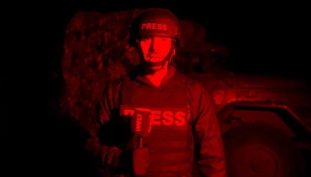 Russian Drone Attacks Vehicle Near Front Line, Injuring Members Of WELT Film Crew Russian Drone Attacks Vehicle Near Front Line, Injuring Members Of WELT Film Crew