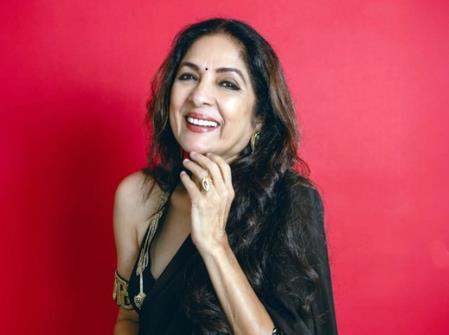 Neena Gupta Shows Her Culinary Skills, Gives Punjabi Twist To A Popular South Indian Dish Neena Gupta Shows Her Culinary Skills, Gives Punjabi Twist To A Popular South Indian Dish