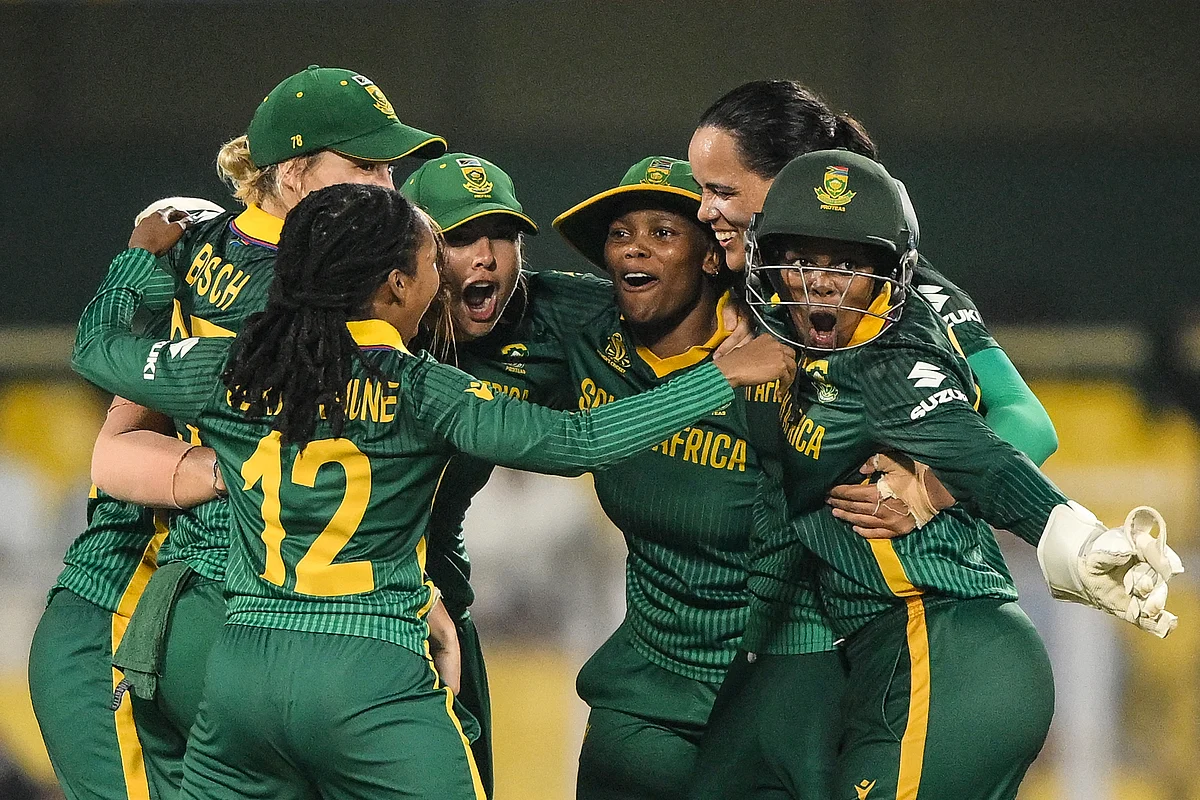 Wolvaardt-Inspired South Africa Crush England To Reach Women's World Cup Final Wolvaardt-Inspired South Africa Crush England To Reach Women's World Cup Final