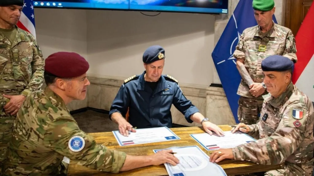 فرنسا ترسل فريقاً مدنياً وعسكرياً إلى إسرائيل للمشاركة في تخطيط مرحلة ما بعد حرب غزة فرنسا ترسل فريقاً مدنياً وعسكرياً إلى إسرائيل للمشاركة في تخطيط مرحلة ما بعد حرب غزة