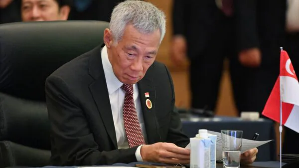 Keep The Bling Down  Why Singapore's Lee Hsien Loong Is Warning Immigrants To Tone It Down? Keep The Bling Down  Why Singapore's Lee Hsien Loong Is Warning Immigrants To Tone It Down?