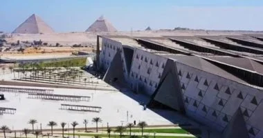 المدارس تحتفل اليوم بالمتحف المصرى الكبير بالإذاعة المدرسية للطلاب المدارس تحتفل اليوم بالمتحف المصرى الكبير بالإذاعة المدرسية للطلاب