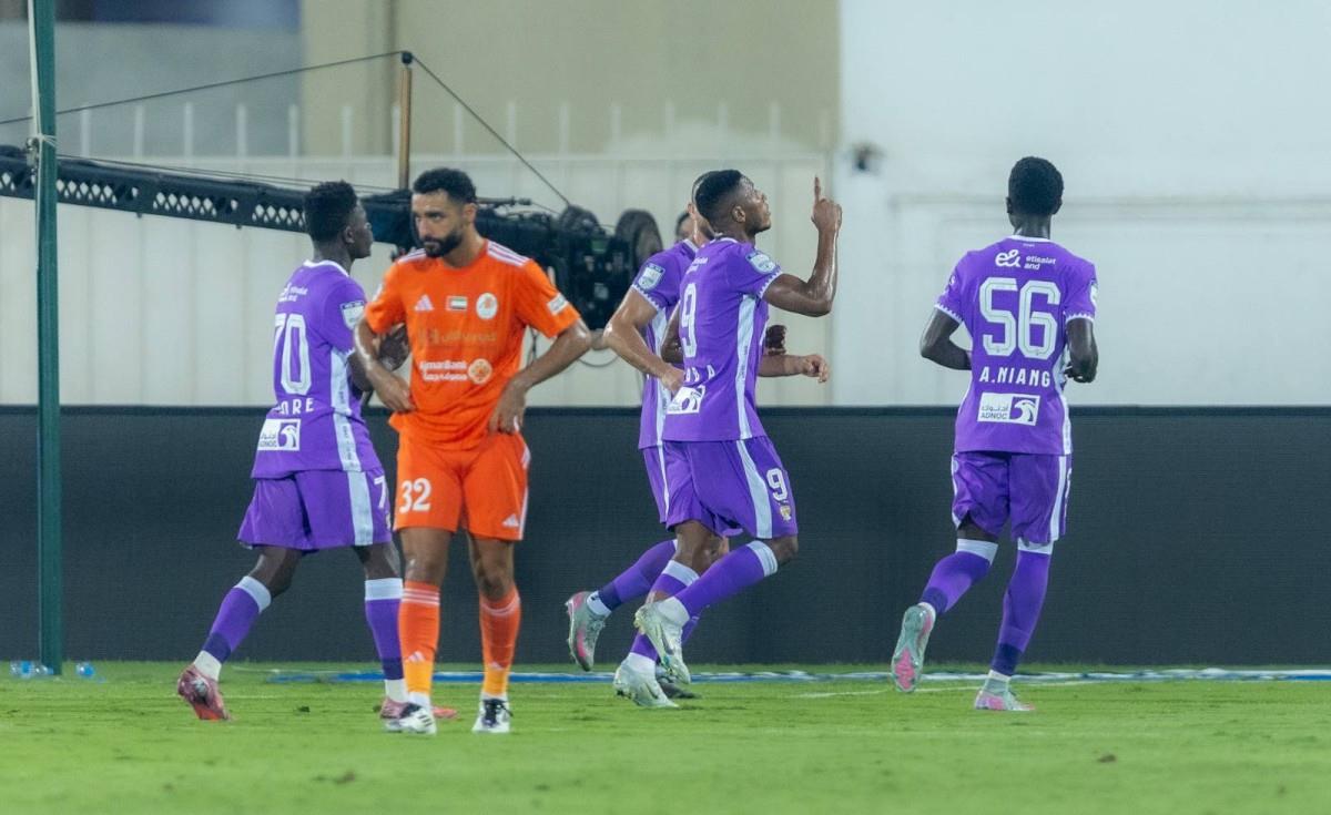 العين يتمسك بصدارة الدوري بثلاثية في مرمى عجمان العين يتمسك بصدارة الدوري بثلاثية في مرمى عجمان