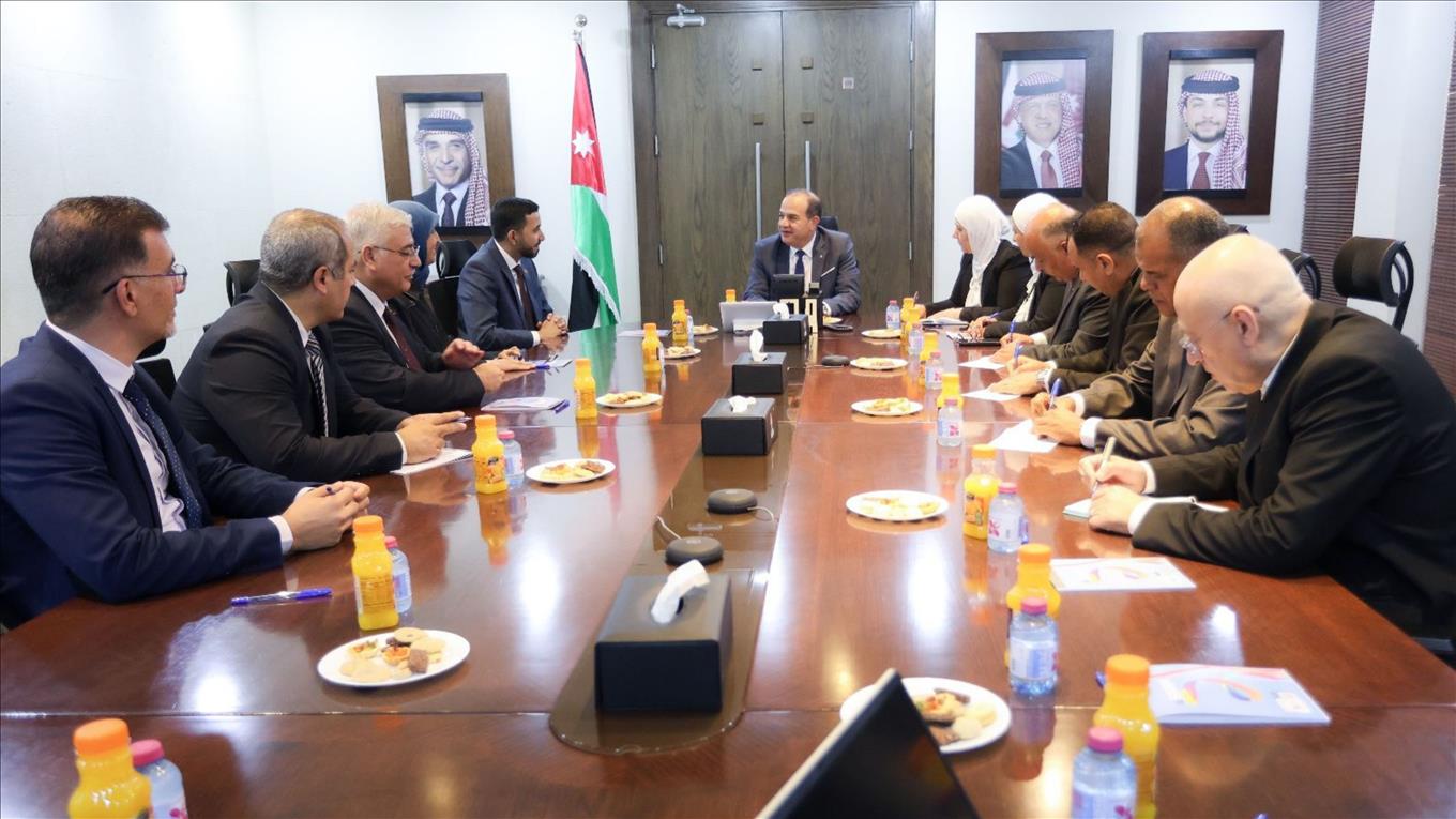 Minister Of Digital Economy Receives Syrian Post Delegation To Discuss Cooperation In Digital, Postal Services Minister Of Digital Economy Receives Syrian Post Delegation To Discuss Cooperation In Digital, Postal Services