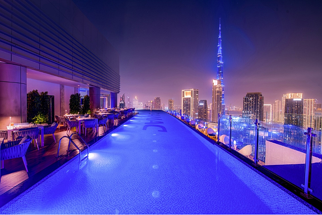 Malibu Sky Lounge, Paramount Hotel Midtown Setting The Stage For“A Skyline State Of Mind”  Malibu Sky Lounge, Paramount Hotel Midtown Setting The Stage For“A Skyline State Of Mind”