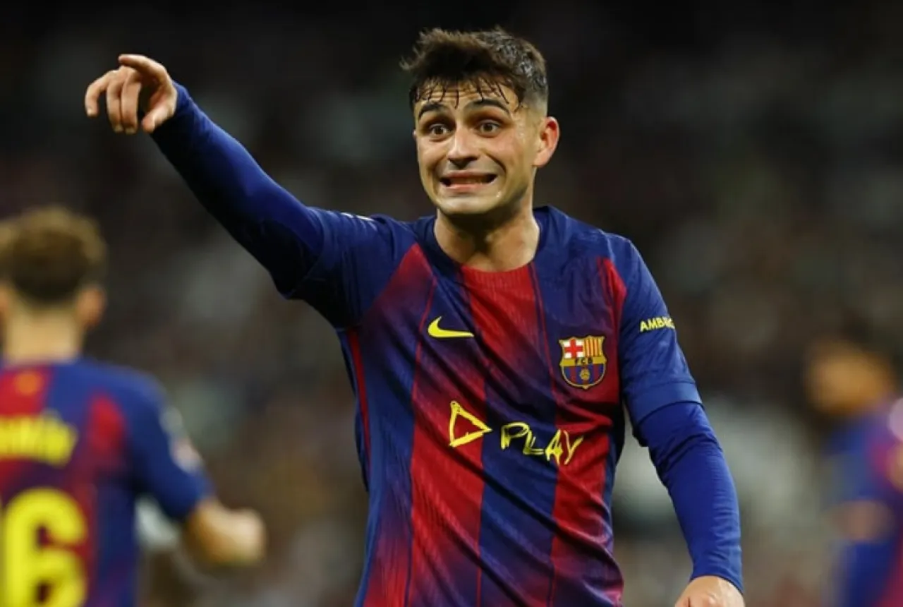 المصائب لا تأتي فرادى.. برشلونة يعلن إصابة بيدري المصائب لا تأتي فرادى.. برشلونة يعلن إصابة بيدري