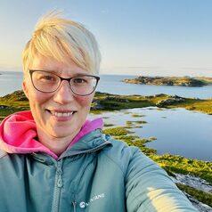 Lynda Yorke Lynda Yorke