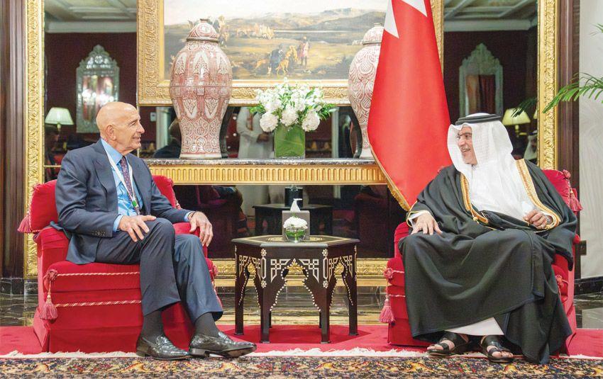 ولي العهد رئيس الوزراء: تطوير العلاقات البحرينية الأمريكية نحو آفاق أكثر اتساعا في مختلف المجالات ولي العهد رئيس الوزراء: تطوير العلاقات البحرينية الأمريكية نحو آفاق أكثر اتساعا في مختلف المجالات