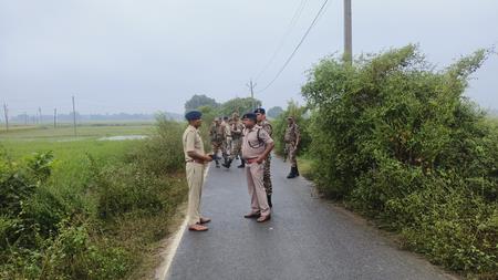 Father, Son Found Murdered In Bihar's Bhojpur    Political Angle Suspected Father, Son Found Murdered In Bihar's Bhojpur    Political Angle Suspected
