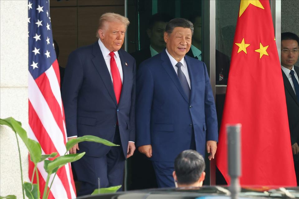 Trump-Xi Meeting: The Key Takeaways ‘12 out of ten’: Donald Trump and Xi Jinping get togther in Busan, South Korea, October 30 2025.        2025. EPA/Yonhap
