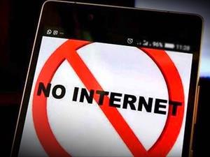 Pakistan: People Face Difficulties As Mobile Internet Services Suspended In Balochistan Yet Again