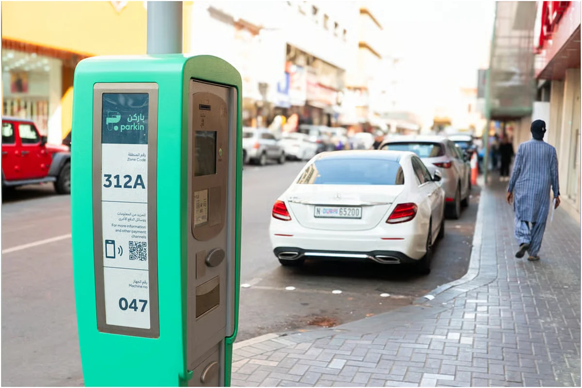 Dubai: After Parking QR Code Scam, RTA, Parkin Warn Users Against Fake Signs
