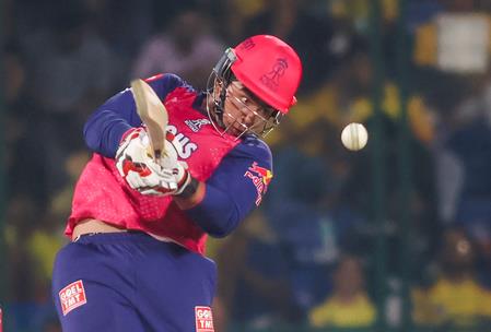 Kohli's Century on Vijay Hazare Return in Bengaluru Outskirts