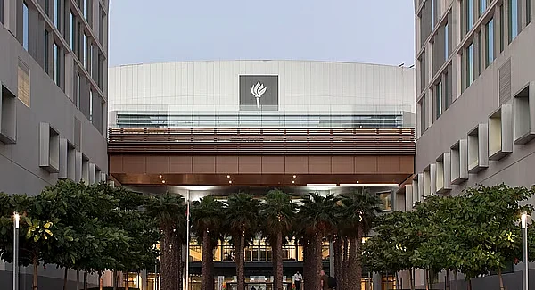 Abu Dhabi Researchers Create Material That Heals Itself In Extreme Cold