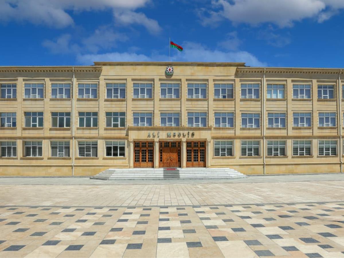 Azerbaijan Reforms Speaker Election Criteria, Lifting Nakhchivan Residency Requirement