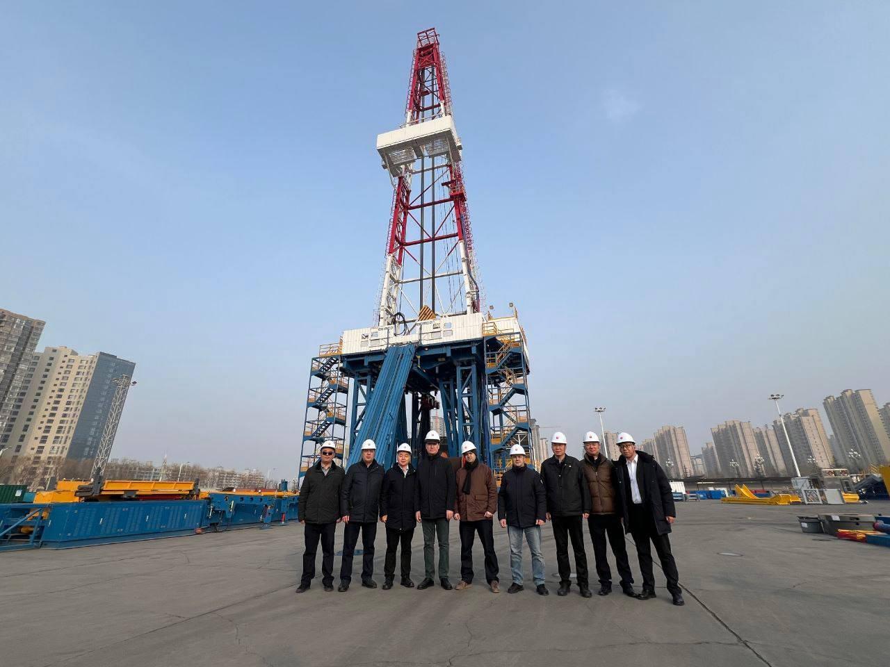Uzbekneftegaz Plans Drilling Upgrade Through Chinese Equipment