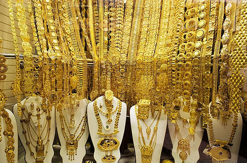 Dubai Gold Prices Trend Downward As US-Iran Talks Start Tomorrow