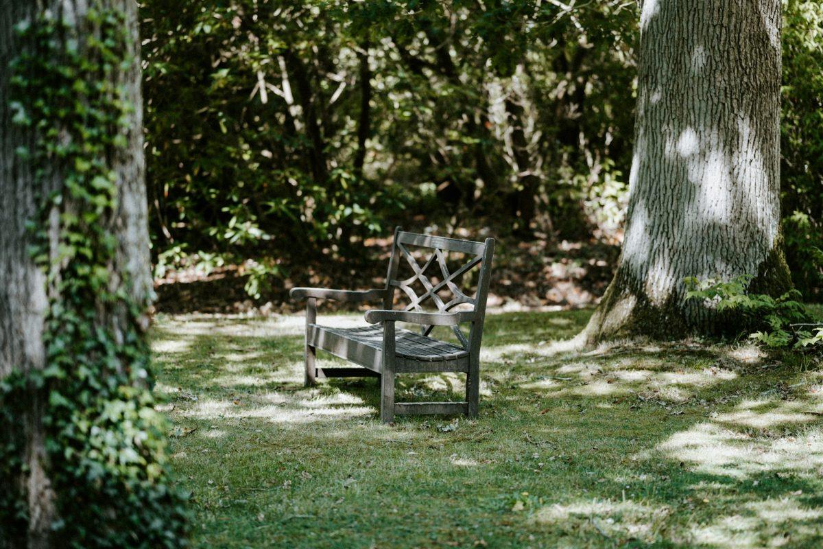 Affordable Garden Seating Ideas Using Recycled Materials Photo Inspiration