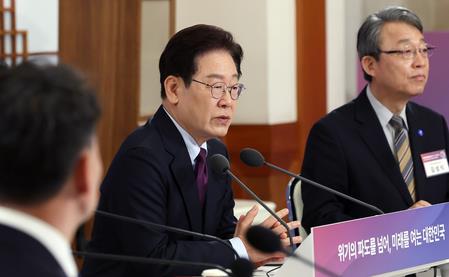South Korea: Lee Says Time To Fundamentally Change Economic System Over Fallout From Mideast War