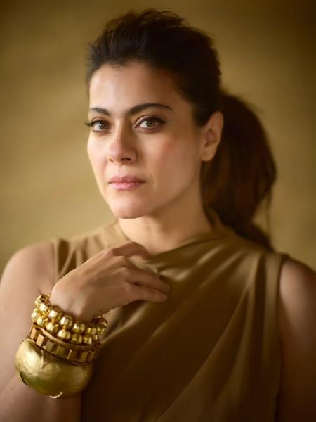 Kajol Recalls Watching Asha Bhosle's Recording Session At 19, Calls It Magnificent