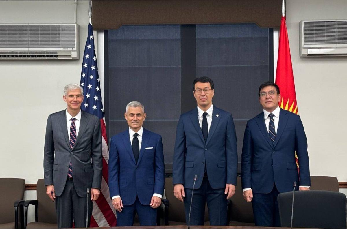 Kyrgyzstan, U.S. Engage In Key Talks On Expanding Strategic Relations