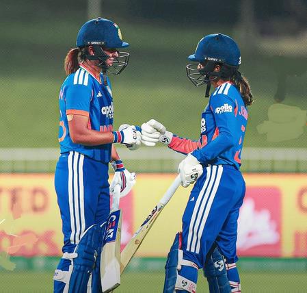 1St T20I: Harmanpreet Shines, But Late Collapse Leads To India Making 157/7 Against South Africa