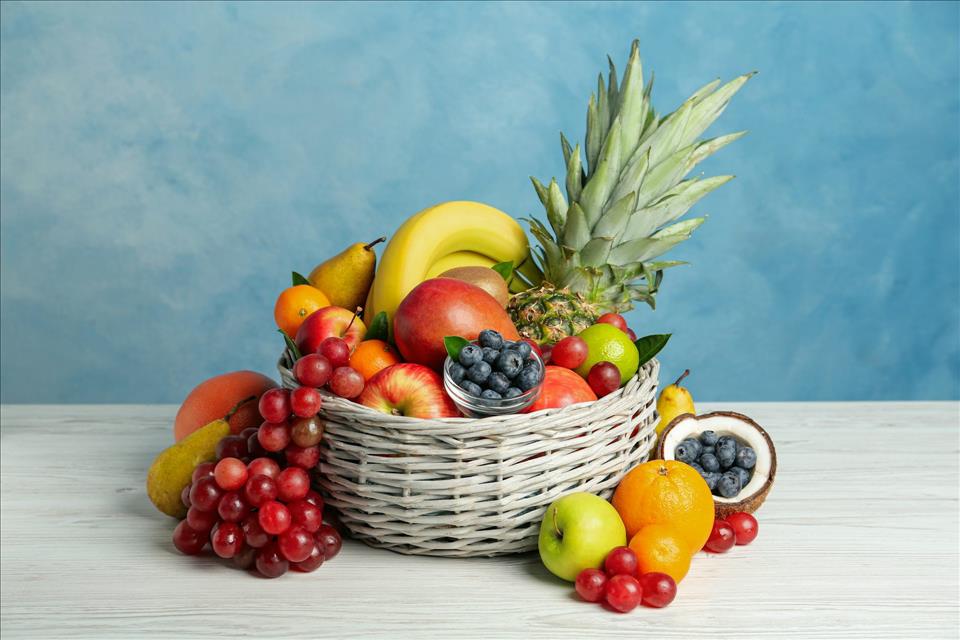 Eating Fruit Is Linked To Lung Cancer? Here's What You Need To Know About That New Study