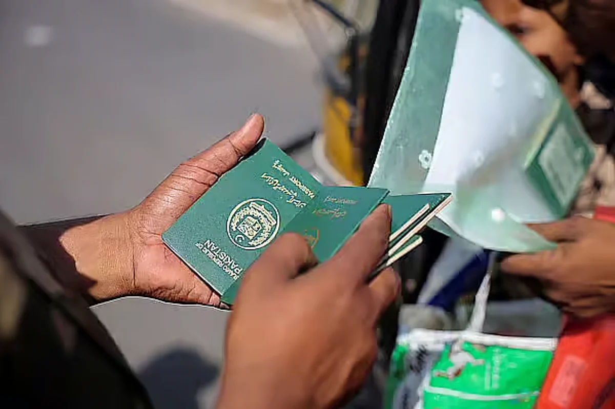Pakistan Embassy In UAE, Saudi Arabia Resume Passport Processing Service