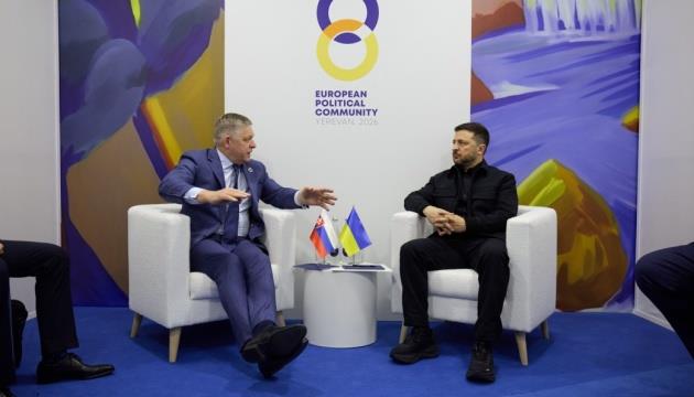 Ukraine, Slovakia To Prepare Joint Government Meeting  Zelensky