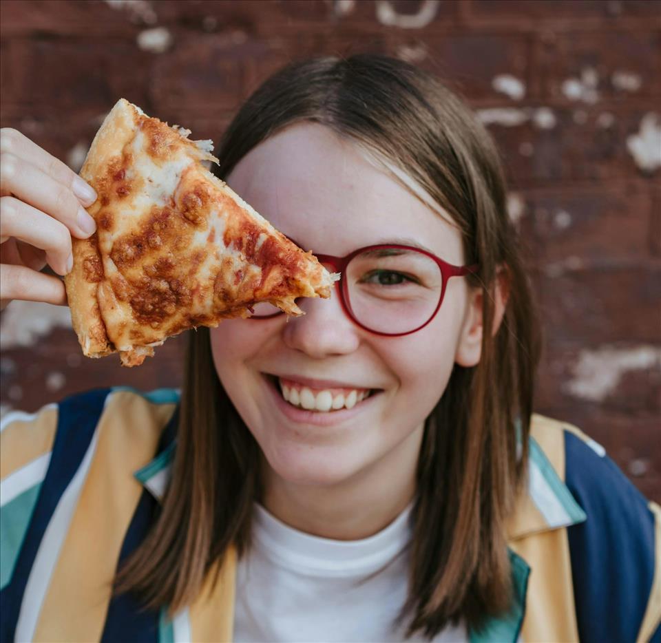 Australian Teens Don't Eat Enough Nutritious Food. But We Can Change That