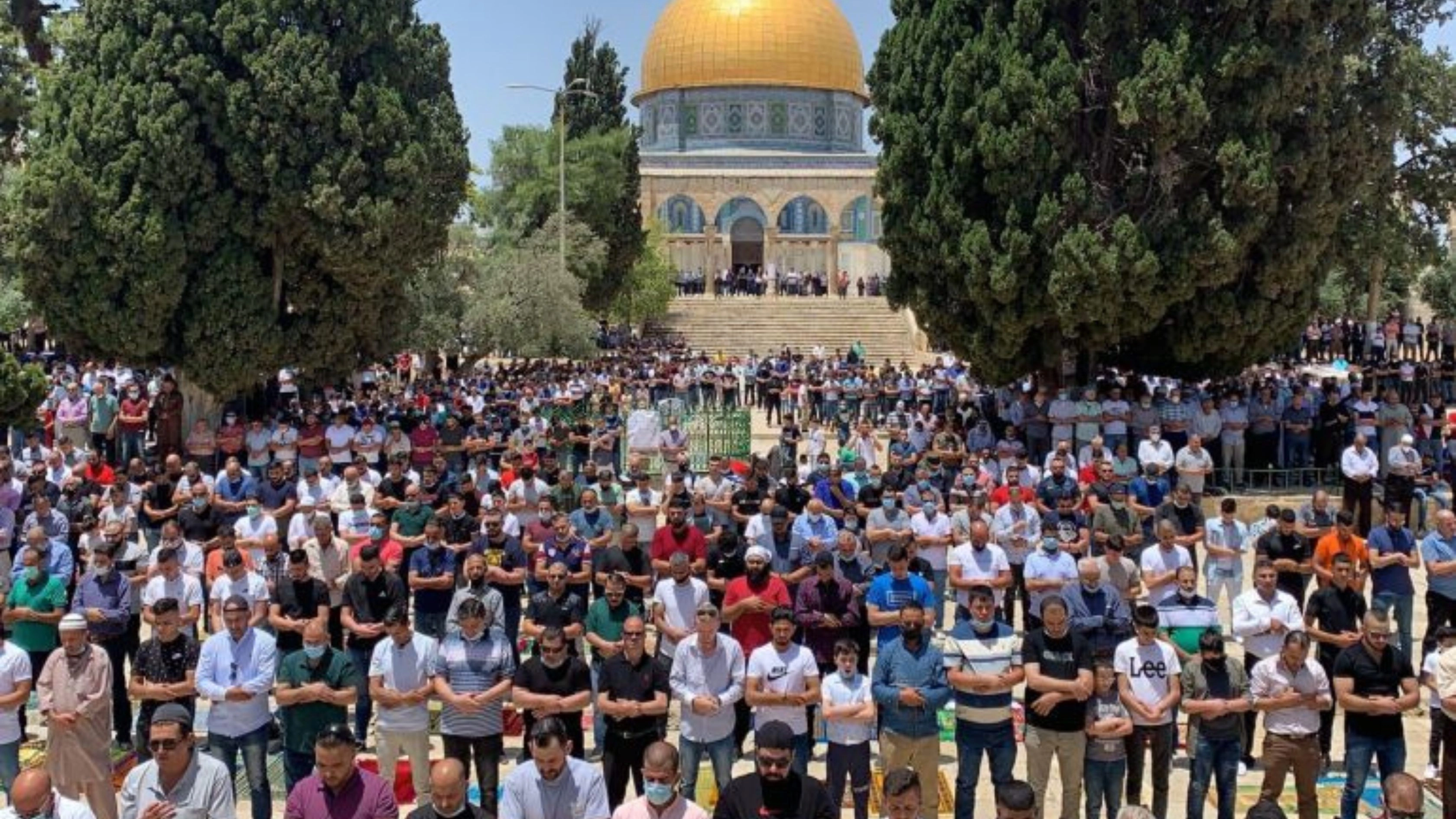 65K Worshipers Perform Friday Prayer At Al-Aqsa