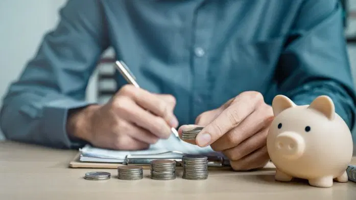Your Savings Account Could React To The Fed Before Your Bank Ever Emails You