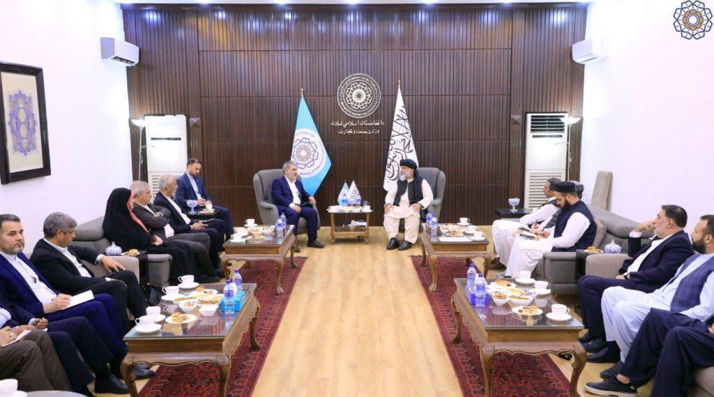 Kabul, Tehran Discuss Expanding Economic, Industrial Cooperation