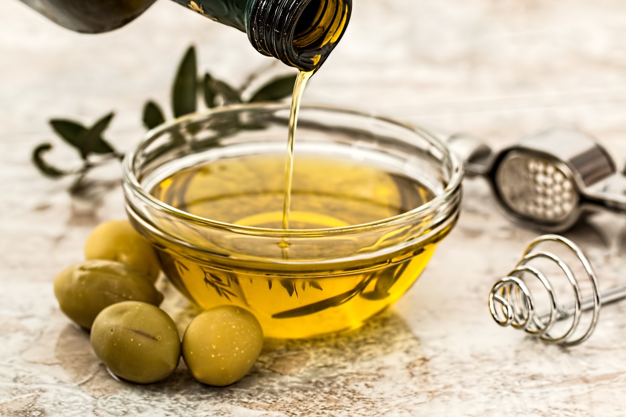 Olive oil turns into luxury in Greece due to surging prices