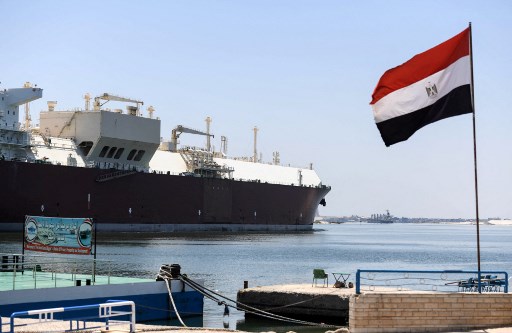 مصر تخطط الى 7 مليار دولار استثمارات خارجية مباشرة بالخام والغاز