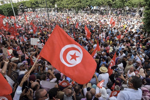 تراجع احتياطي تونس من العملة الأجنبية يفاقم الأزمة الاقتصادية في ظل جائحة كورونا
