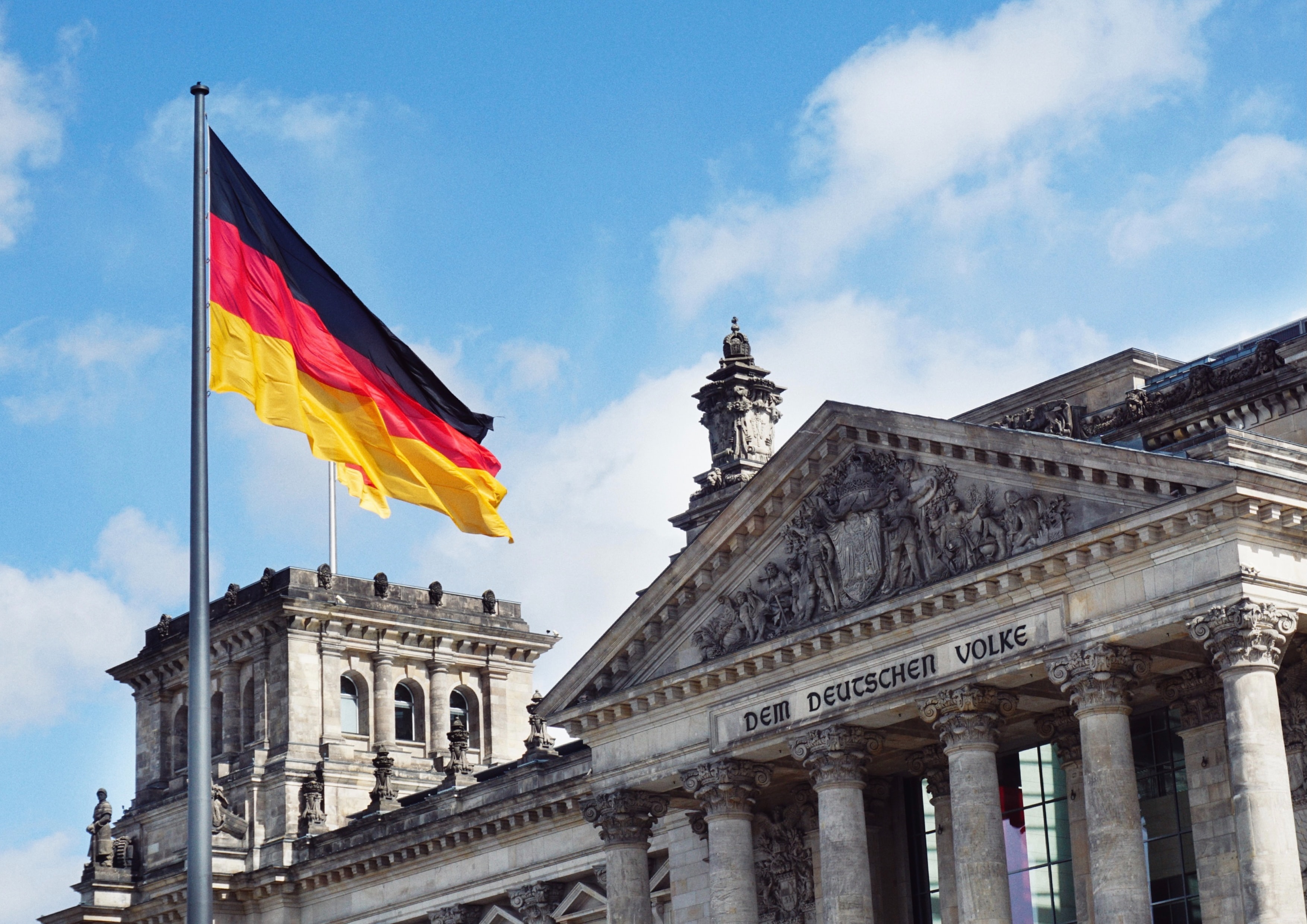 ألمانيا تتحضر لخسارة تريليون يورو 